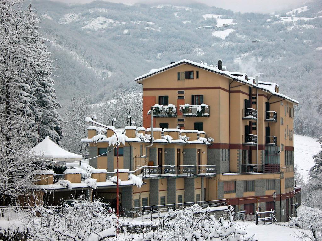 Hotel Cimone Riolunato Exterior foto